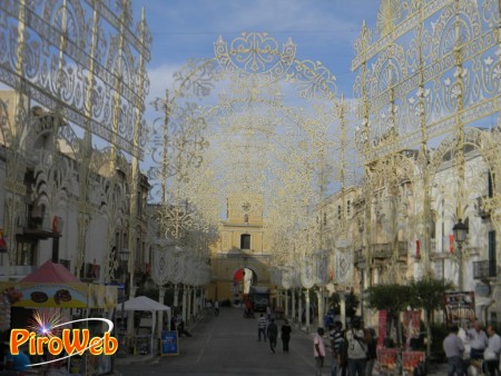 adelfia_2013_luminarie_03.jpg