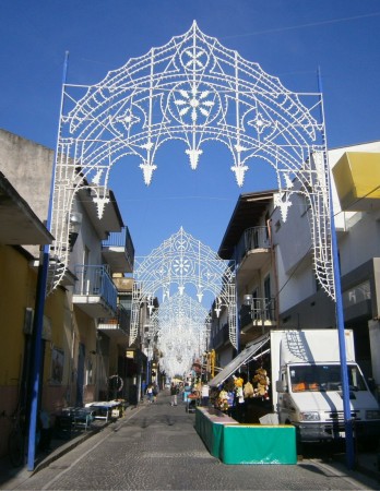 corsetto lato piazza (3).jpg