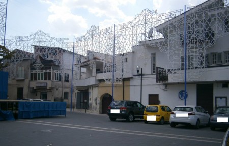 piazza - zona lato ponente.JPG