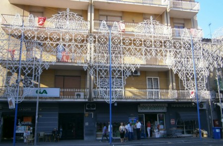piazza 4 e 5.JPG