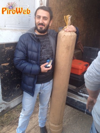 adelfia_2014_bomba_da_tiro_02.jpg