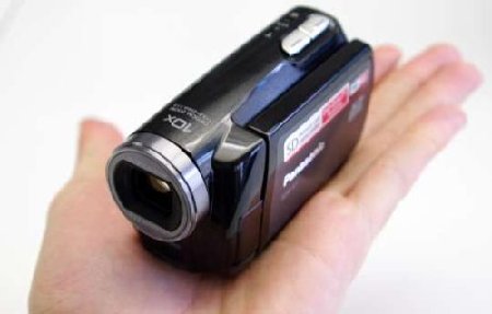 panasonic_sdr_s7_1.jpg