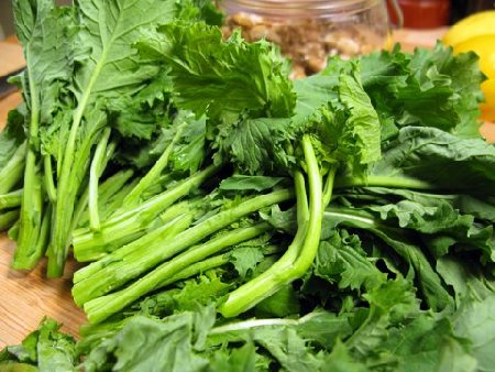 raw-broccoli-raab.jpg